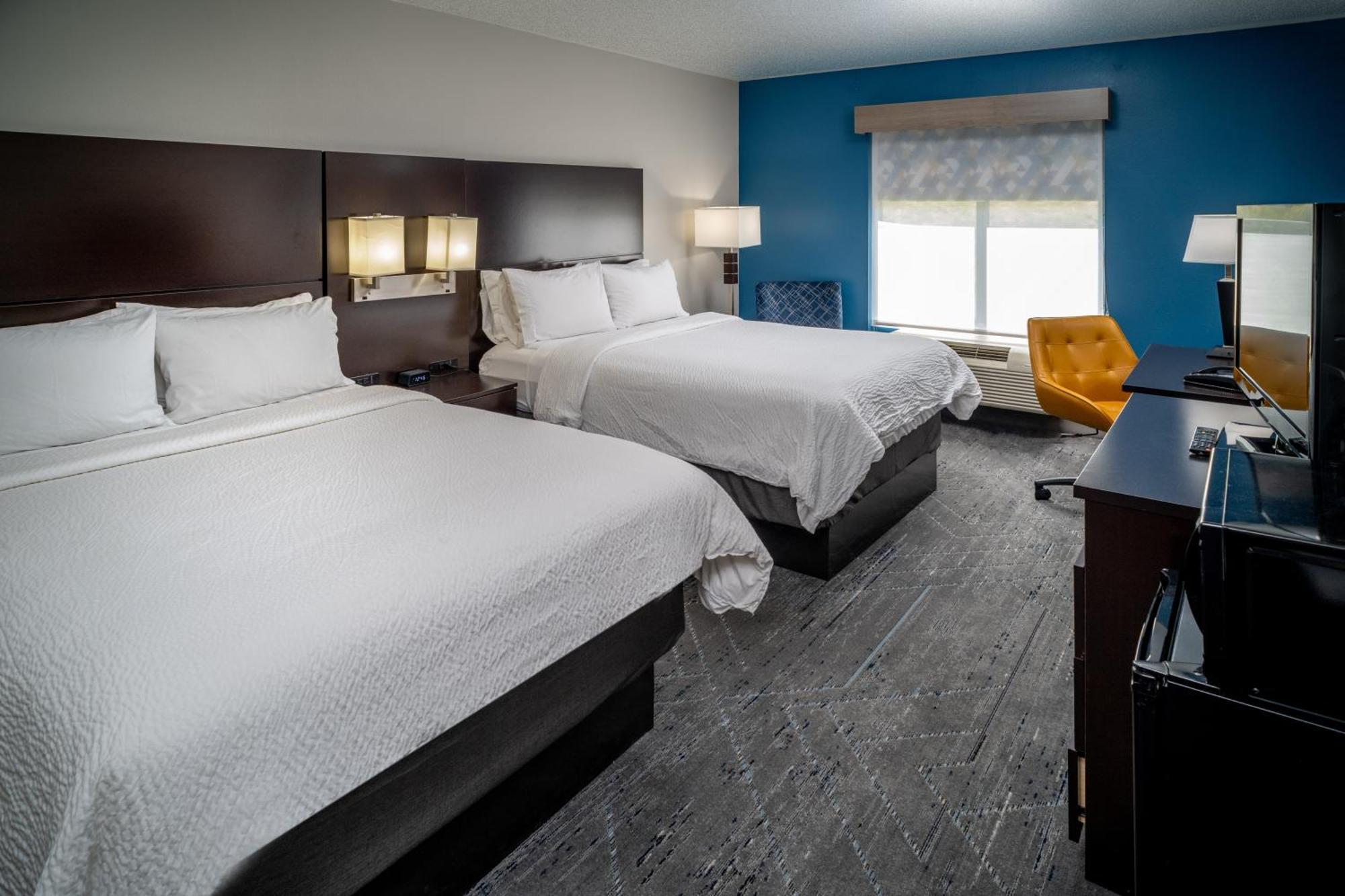 Holiday Inn Express & Suites Cross Lanes By Ihg Kültér fotó