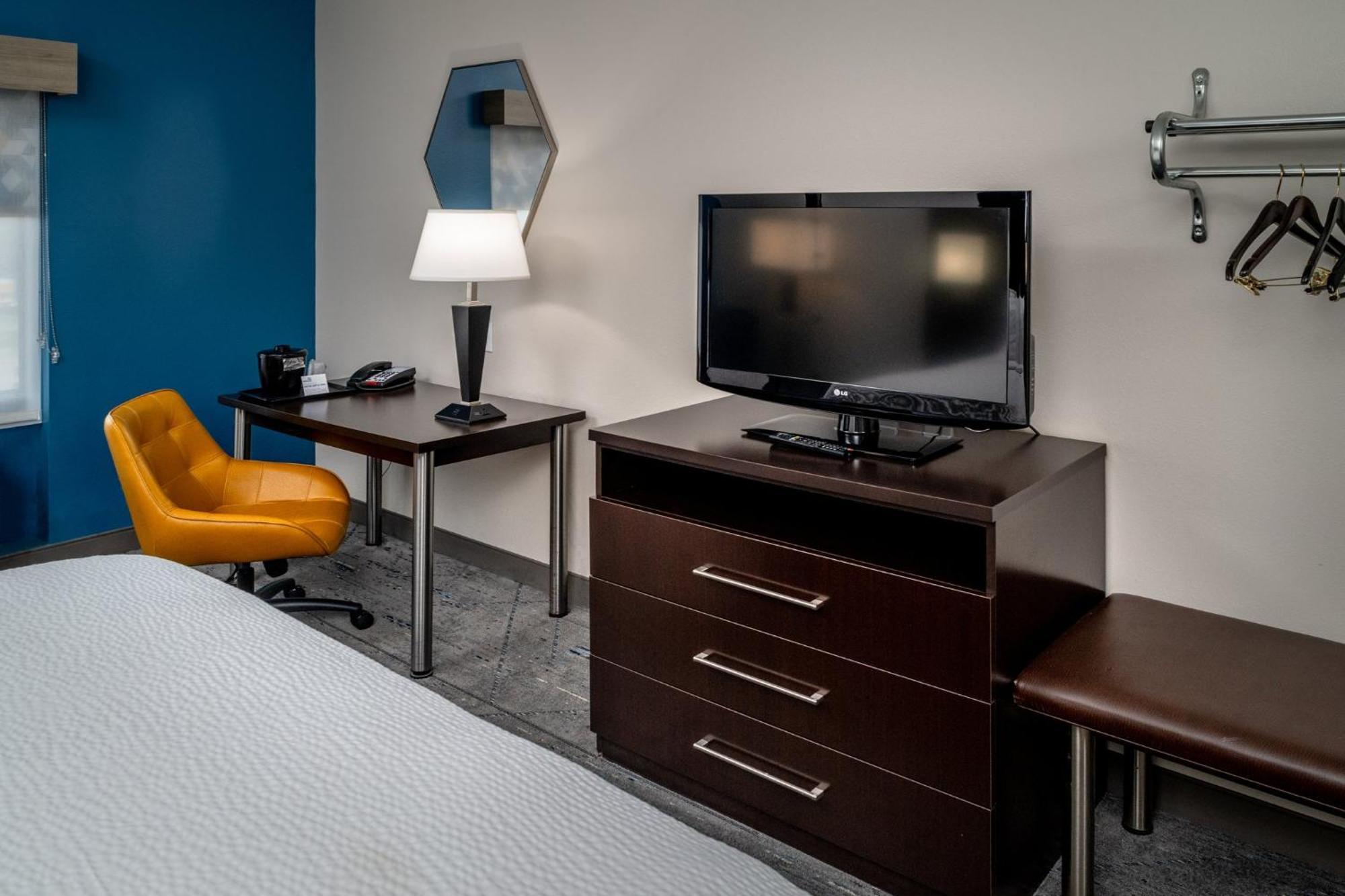 Holiday Inn Express & Suites Cross Lanes By Ihg Kültér fotó
