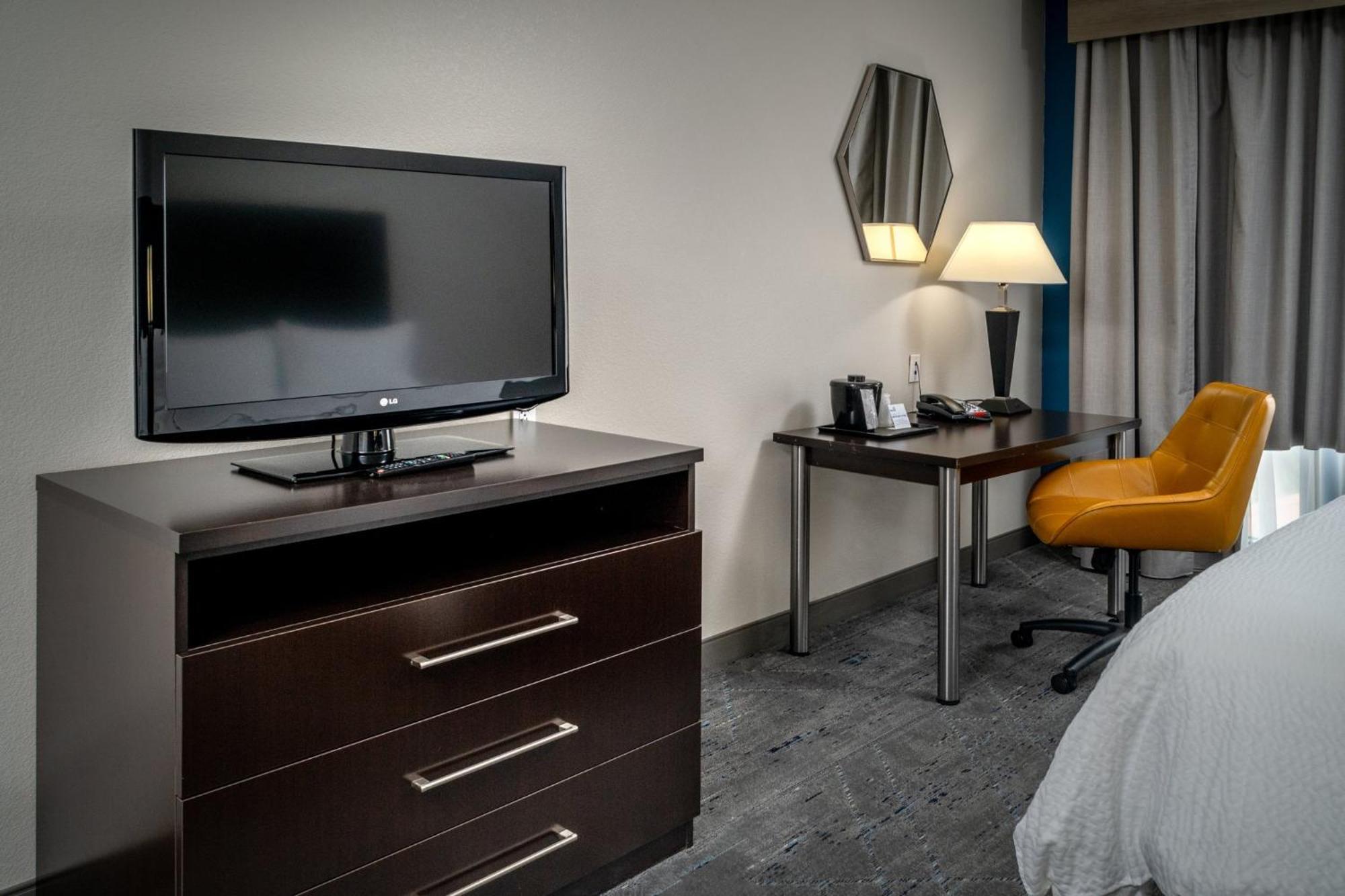 Holiday Inn Express & Suites Cross Lanes By Ihg Kültér fotó