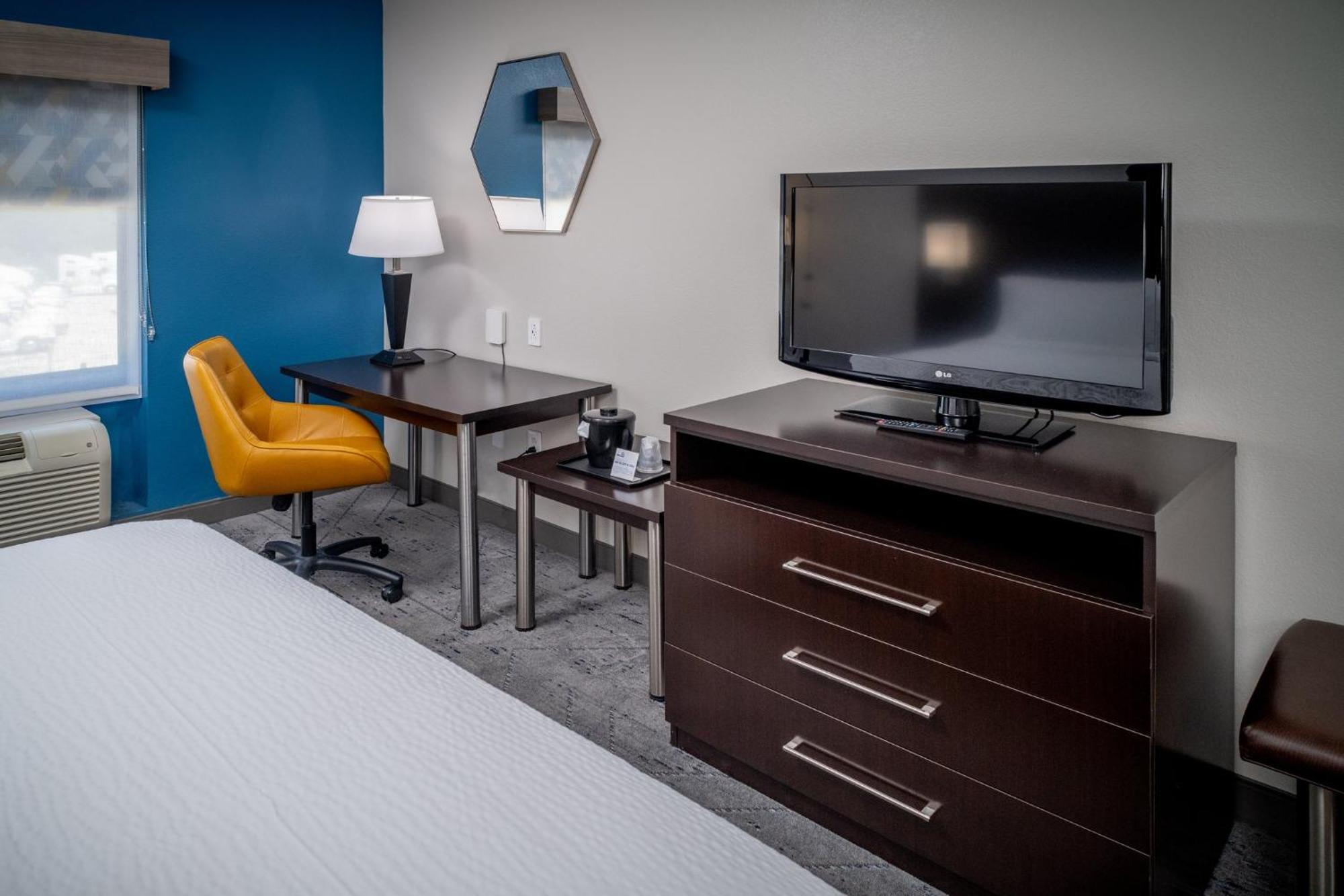 Holiday Inn Express & Suites Cross Lanes By Ihg Kültér fotó